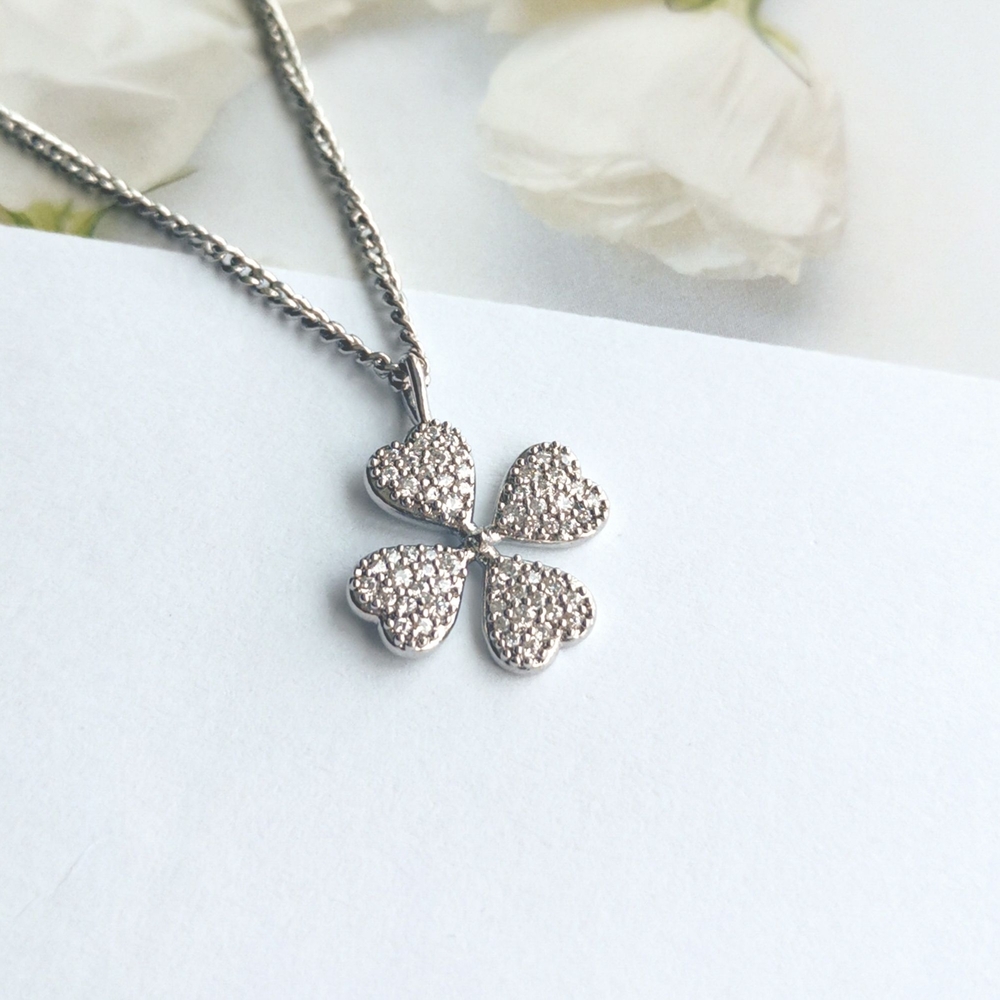 Kendra Scott Clover Short Necklace Silver White Crystal